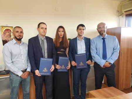 Районен съд в Бургас попълва екипа си с трима нови младши съдии