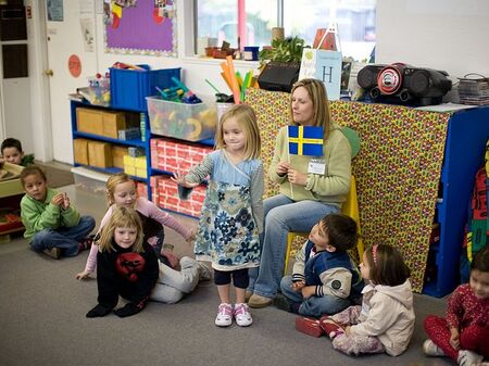 В Швеция установиха, че децата оглупяват заради дигиталното образование
