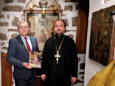 Македония гони предстоятеля на руската църква в София за шпионаж