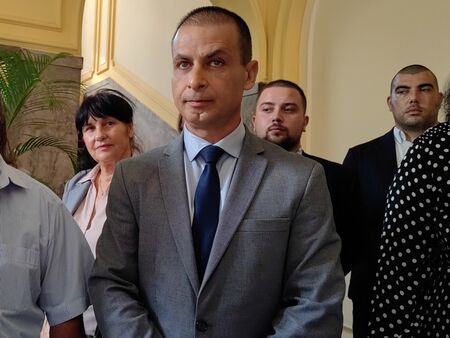 Мощна коалиция се регистрира за местния вот, Живко Табаков влиза в битката за кмет на Бургас