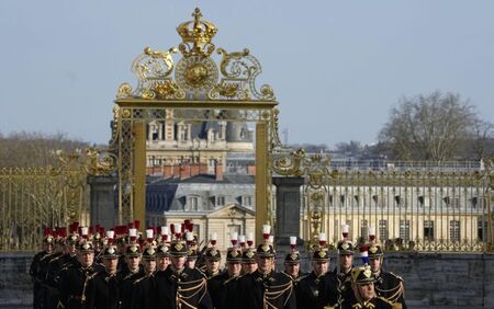 Версай се готви да заплени Чарлз Трети с кралска пищност и френска гастрономия