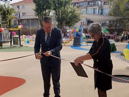 Кметът на Несебър откри двор като от приказките в детска градина „Яна Лъскова“