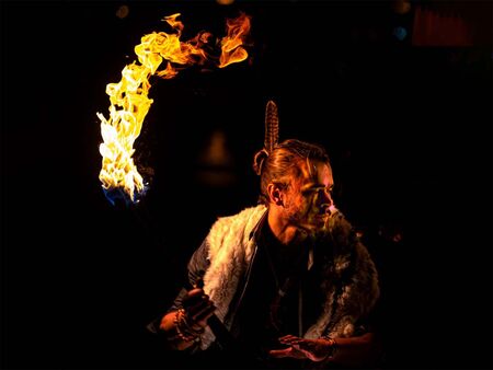 Известен чешки цирков артист идва в Бургас, изнася невероятно огнено шоу
