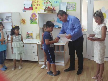 Над 800 деца получиха помощ и подкрепа по проект на Община Камено