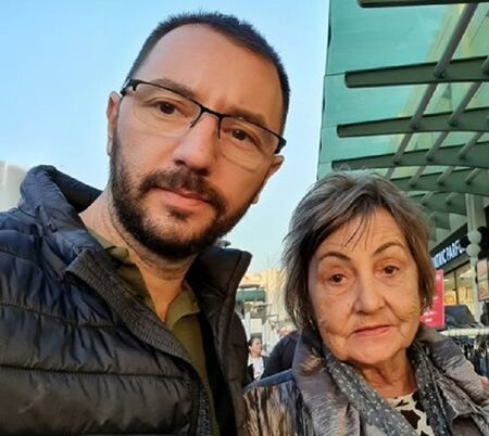 Мама Златка към Хекимян: Не ща да си кмет, искам снаха!