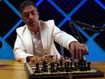 Станислав Губеров в подкаста „С един ход напред за Созопол“ пред водещата Десислава Генева