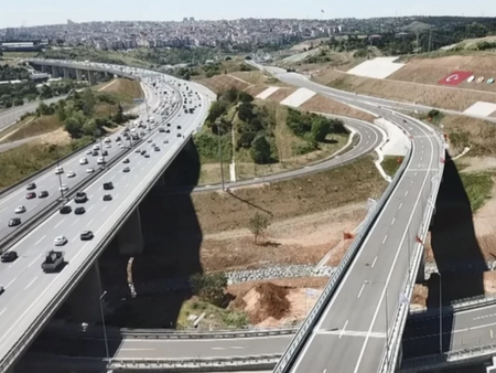 Турция вдигна ограниченията на скоростта по магистралите до 140 км/ч