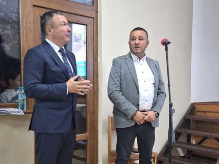 Николай Димитров проведе предизборна среща с жителите на с. Кошарица