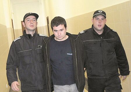 Двойният убиец от „Соло“ осъден в Ташкент