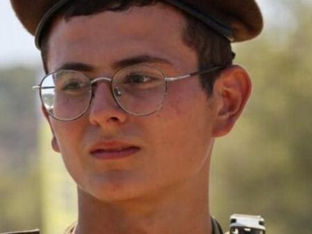 Този израелски войник се хвърли върху граната, за да спаси приятелите си