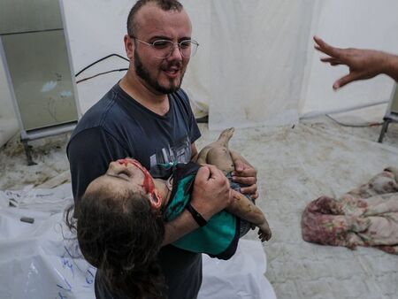 Екипът на Нетаняху призна: „Ние бомбардирахме болницата“. Минути по-късно изтри поста