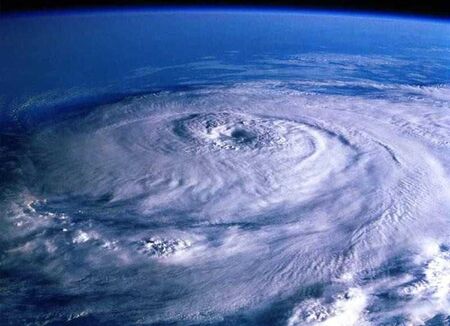 Иде ли апокалипсис? Озоновата дупка стана 3 пъти по-голяма от Бразилия