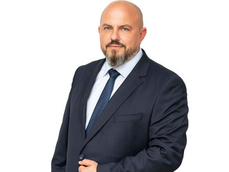 Кандидатът за кмет Стефан Кенов с важно обръщение към избирателите в Карнобат