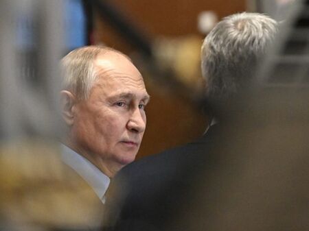Слуховете за смъртта на руския президент зачестяват Рак на щитовидната