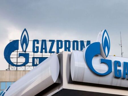 Натиск върху “Лукойл”, “Газпром” обаче си тръгва първи от България
