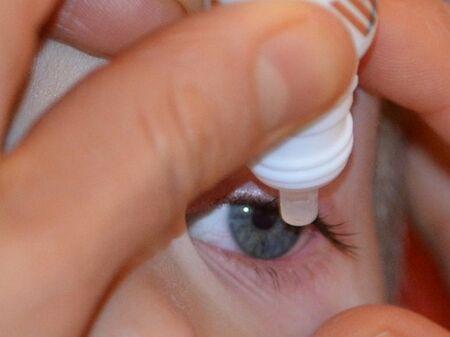 Без е-рецепта за антибиотични капки за очи и кремове