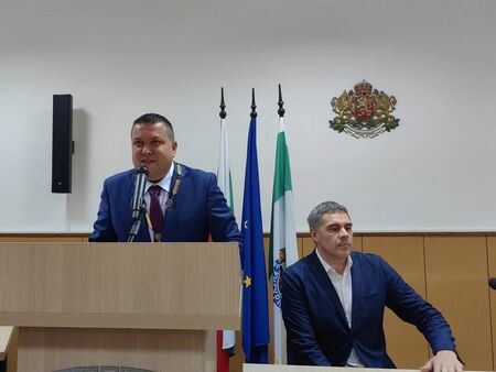 Новият кмет на Сунгурларе Димитър Гавазов се закле: Ще оправдая доверието на избирателите!