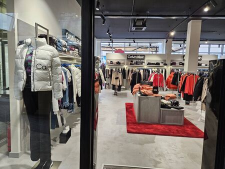 Обърнете внимание и на артикулите от предходните колекции те са