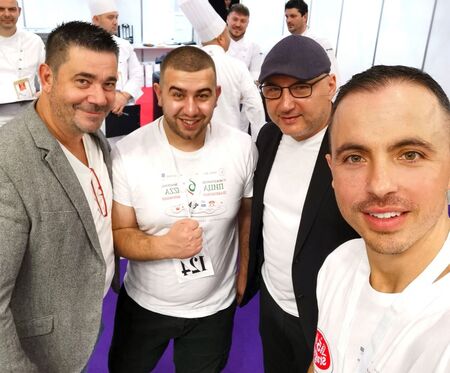 Екип готвачи от Бургас спечели Международен шампионат по пица с уникална рецепта