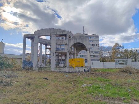 От Община Бургас обясниха че има окончателно решение на съда