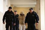 Домашен арест за подпалвача на полицейски бус в протеста на агитките