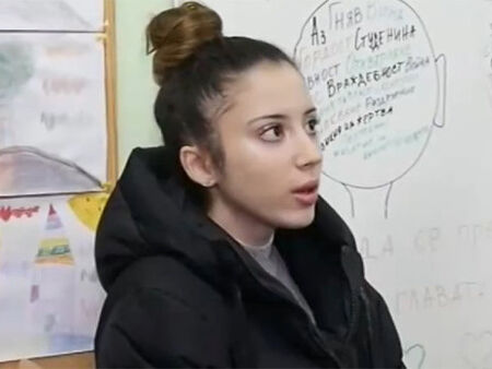 Ученичка от Бургас с години тормозена от момичета, накрая се стига до полиция