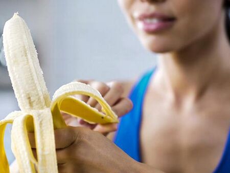 Яжте често банан срещу подуване на стомаха