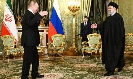Подкрепата на Техеран дала тласък на руските сили
  Руският президент