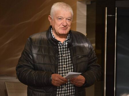 Депутатът и собственик на Демакс днес става на 70 Българската
