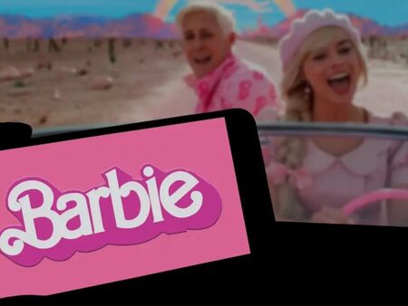 Филмовата академия спря "Барби" от надпреварата за филм с оригинален сценарий