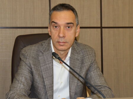 Димитър Николов: Очаквам от областния управител да спре и бюджета на Община Бургас
