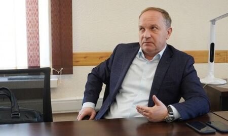 Осъдиха кмет в Русия на 12 години затвор, той хукна да се бие в Украйна