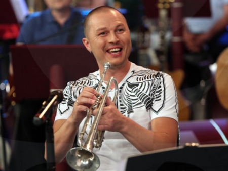 Гъмзата изостави златния тромпет на Слави Трифонов