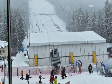 Румънски полицай ще патрулира в Пампорово през ски сезона
