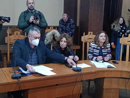 Директорът на РЗИ каза дали ще има грипна ваканция за учениците в Бургас