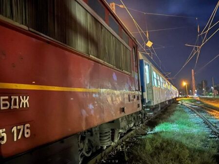 Ученичка написа предсмъртно писмо и се хвърли под влака София-Бургас