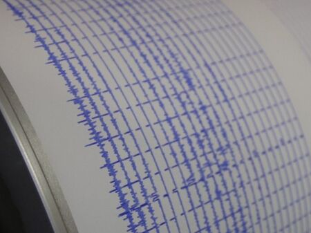 Земетресение разлюля Кушадасъ, епицентърът е на 520 км от Бургас