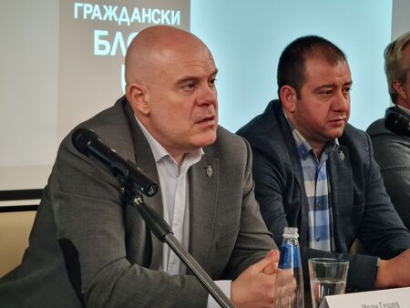 Иван Гешев избра Бургас, за да представи новия си проект „Граждански блок“