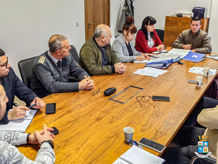 Кметът на Царево Марин Киров събра Комисията, за да разпределят справедливо даренията за пострадалите от водното бедствие