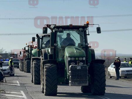 Блокади край Айтос, Карнобат, Българово и Извор от 10 часа, шофьорите да внимават!