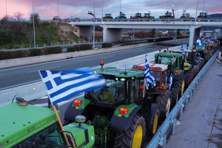 Гръцките фермери затвориха и ГКПП "Капитан Петко войвода"