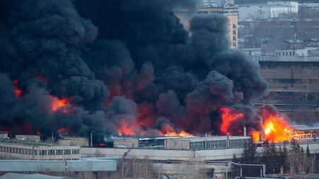 Пожар вилня в най-големия руски завод за стомана