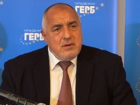 Борисов с нова оферта към ПП-ДБ за ротацията - иска 50% от министрите