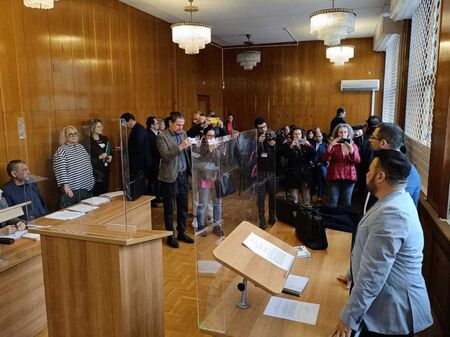 32 хил. лв. адвокатски хонорар и 37 хил. лв. за експертизата ще плаща СЕК за повторното броене на бюлетините в Бургас