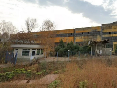 Легендарен български завод фалира, а НАП се видя в чудо с работниците
