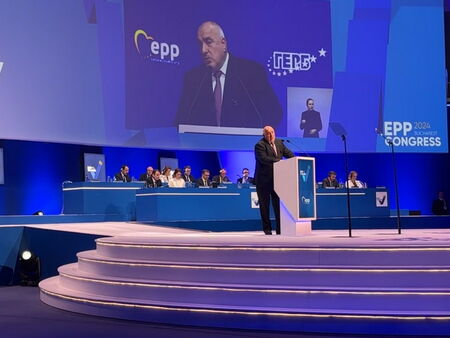 Бойко Борисов изложи тезата си и пред Европейската народна партия