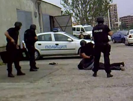 Стана ясно кой е арестуваният бургазлия с 32 кг амфетамин в гараж в жк. "Изгрев"