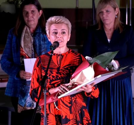 "Нещата, за които мълчим" на Ина Иванова е тазгодишният носител на националната награда за поезия "Христо Фотев"