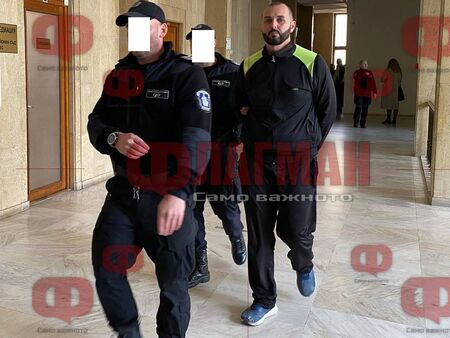 Първо във Флагман.бг: Ето го бургазлията Георги, хванат при спецакция с 32 кг амфетамин