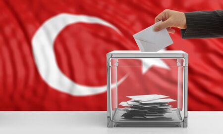Най-възрастният кандидат на изборите в Турция е на 90 години, най-младият-на 18